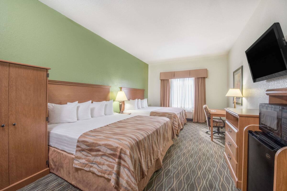 In-room safe, desk, laptop workspace, iron/ironing board