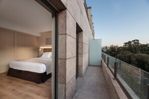Habitación con 1 cama matrimonial o 2 individuales | Balcón