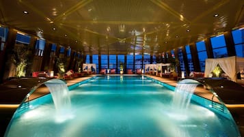 Piscina interna