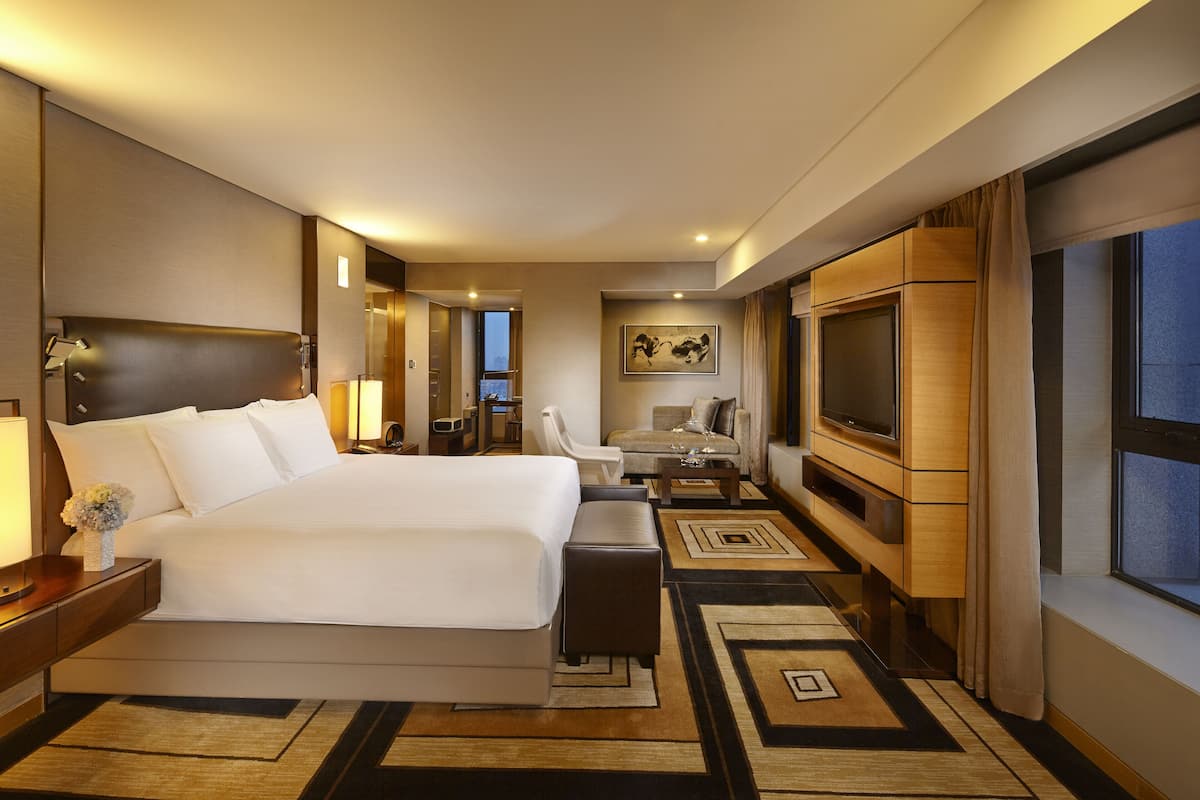 Ropa de cama de alta calidad, camas Select Comfort y minibar