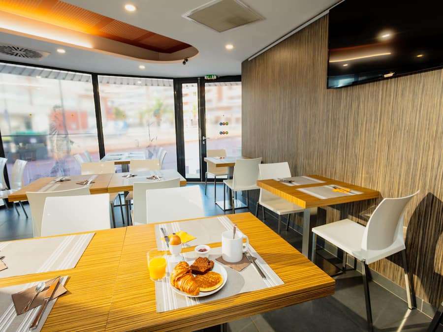 Daily buffet breakfast (EUR 11 per person)