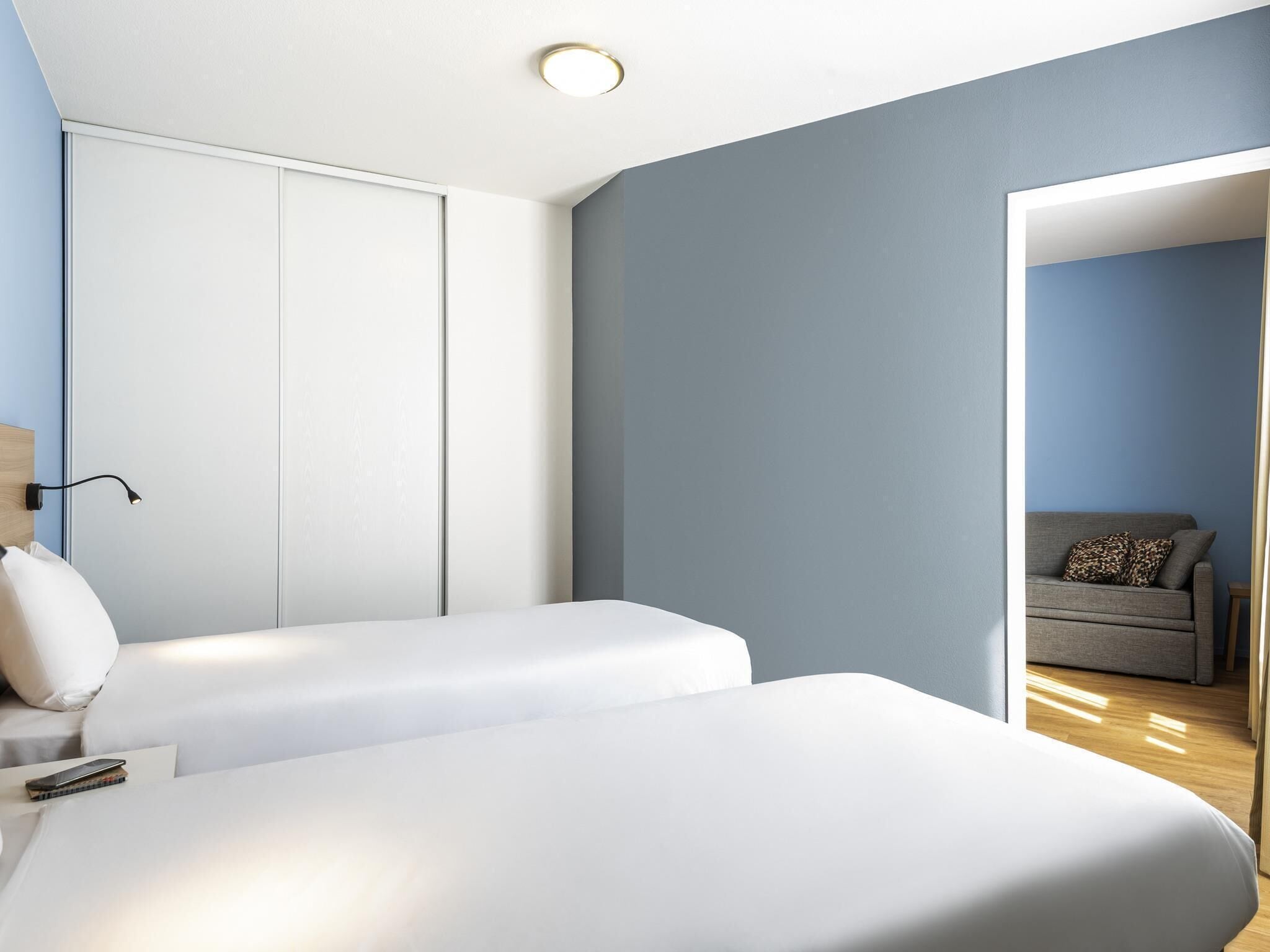 Appartement, 2 lits une place | Bureau, fer et planche à repasser, lits bébé (gratuits), Wi-Fi gratuit