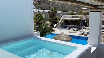 Superior Double With Outdoor Private Jacuzzi | In-room safe, individually decorated, soundproofing, free WiFi