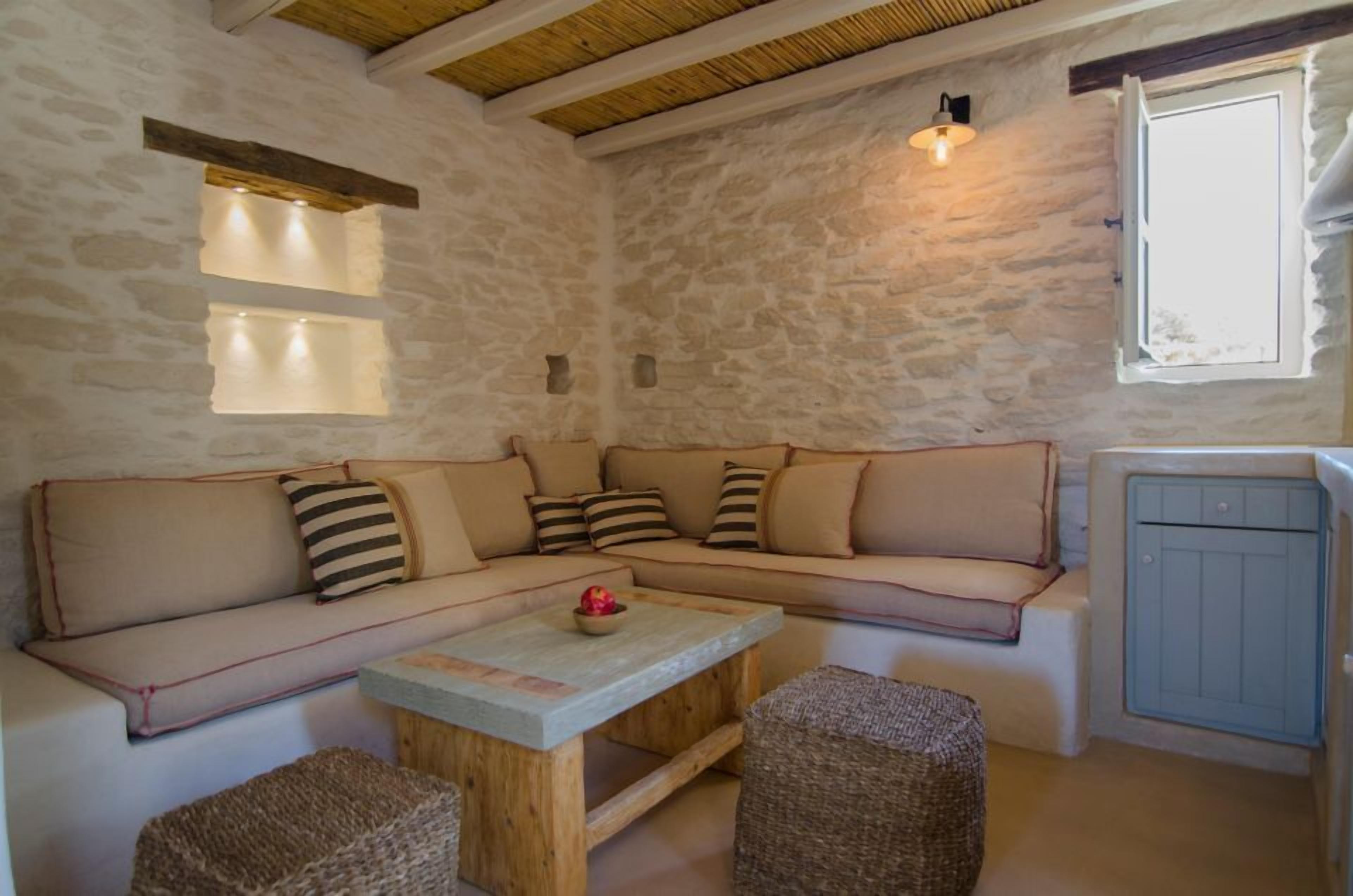 Una televisión de pantalla plana