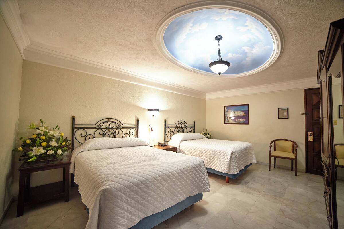 Superior Room | In-room safe, desk, iron/ironing board, free WiFi