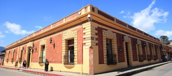 Casa Mexicana Hotel