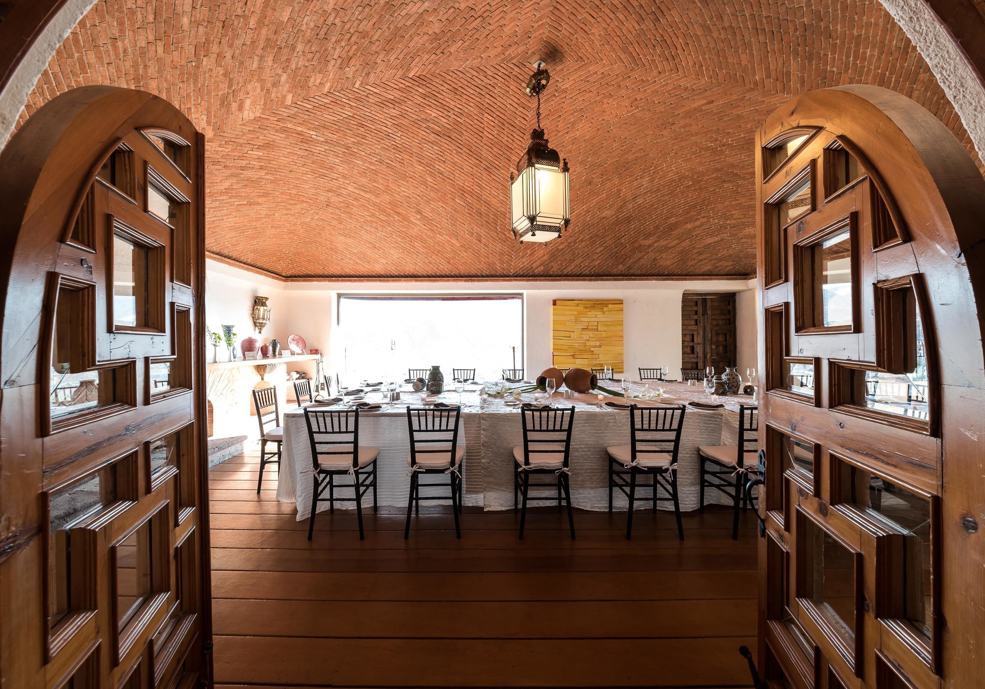 Se sirven desayunos, comidas, cenas y cocina internacional 