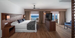 Free minibar, in-room safe, individually decorated - Hotel Riu Montego Bay - Adults Only - All Inclusive (Montego Bay)