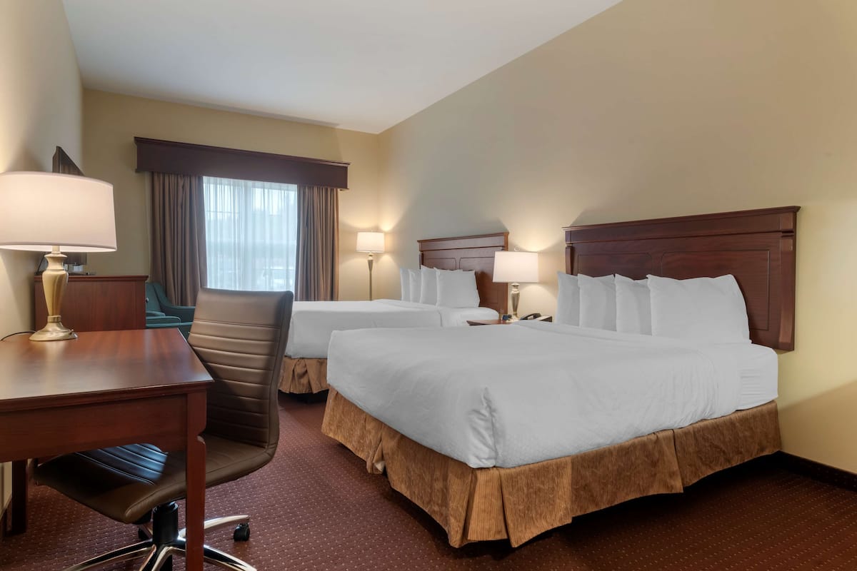Standard Room, 2 Queen Beds, Non Smoking, Kitchenette