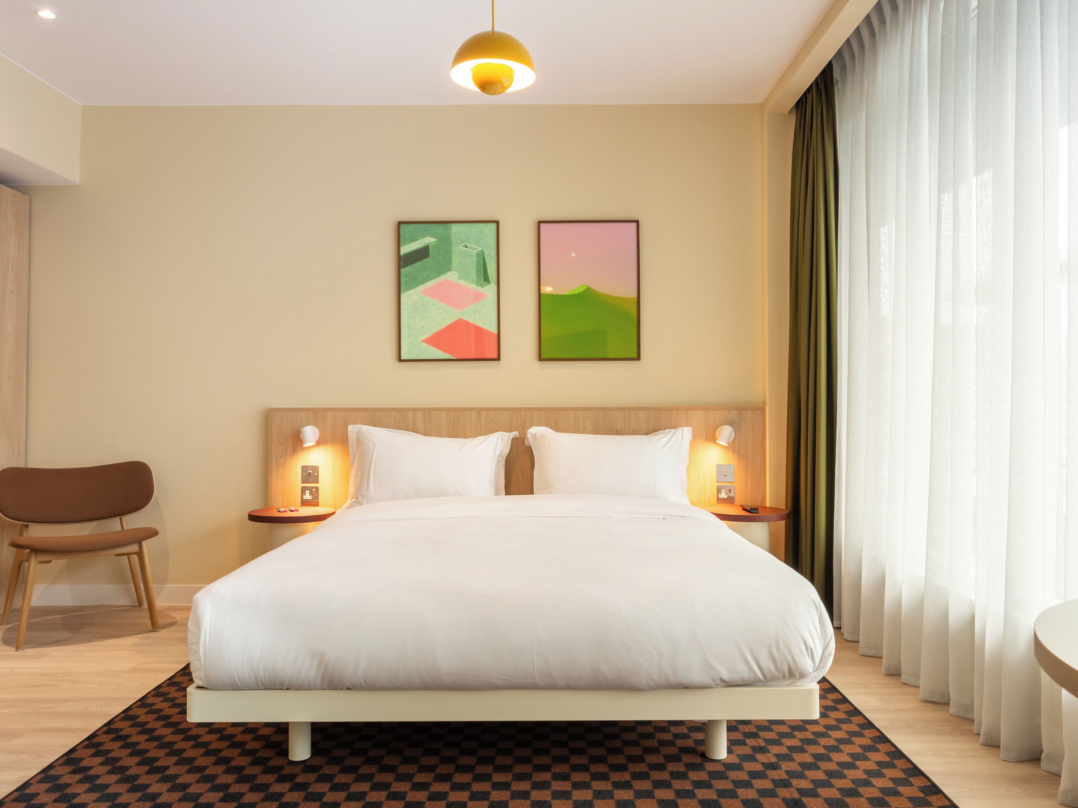 Large Studio with Kitchenette | Premium bedding, memory foam beds, minibar, in-room safe