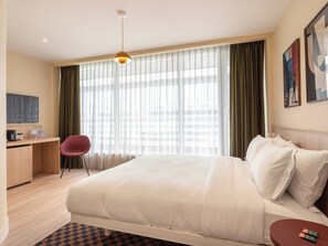 Habitación Grand | Ropa de cama de alta calidad, colchones viscoelásticos, minibar