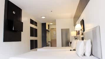 Perushuone (Regular - 2 Beds) | Tallelokero huoneessa, äänieristys, ilmainen Wi-Fi, vuodevaatteet