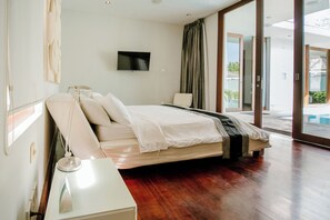 1 bedroom, minibar, in-room safe, desk - C151 Smart Villas at Seminyak (Seminyak)