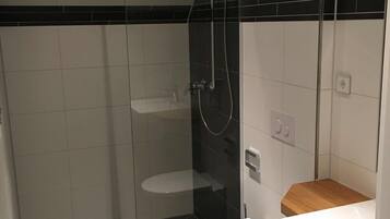 Fasilitas kamar mandi
