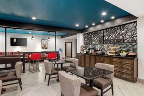 Desayuno completo incluido