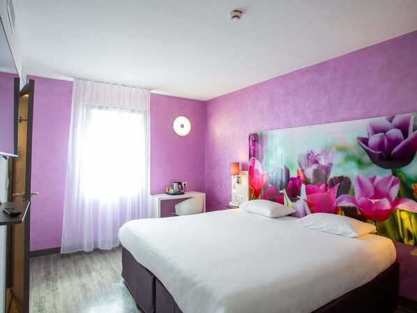 Standard Room, 1 Double Bed | Premium bedding, in-room safe, desk, soundproofing - ibis Styles Bourges (Bourges)