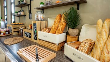 Daily buffet breakfast (EUR 12 per person)