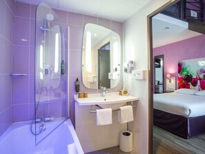 Standard Suite, Multiple Beds - ibis Styles Bourges (Bourges)