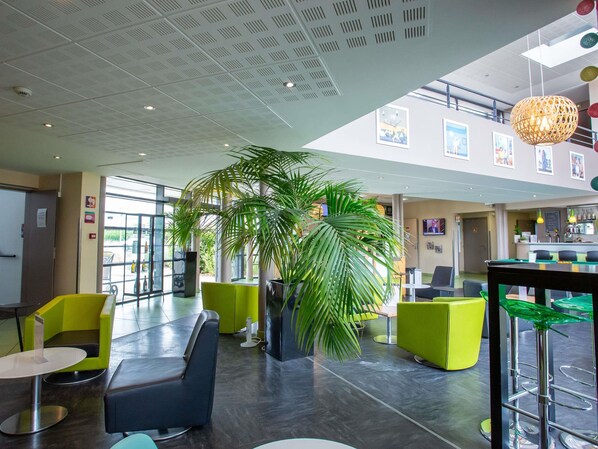 Bar (on property) - ibis Styles Bourges (Bourges)