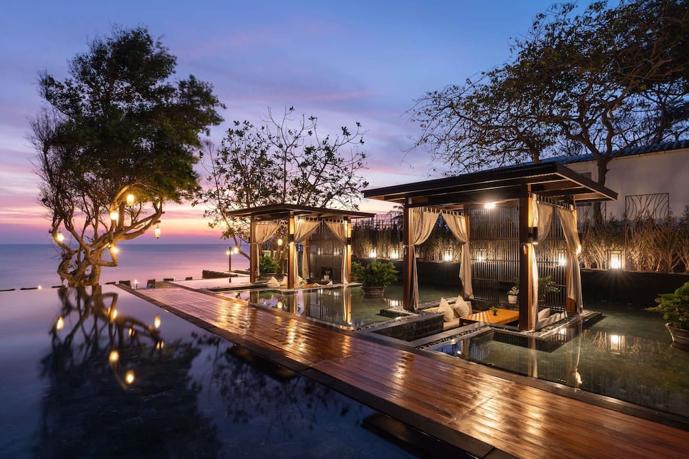 V Villas Hua Hin - MGallery Collection
