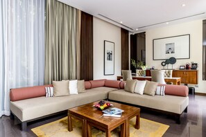 Premium bedding, minibar, in-room safe, desk