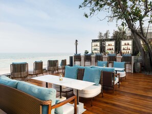 Bar (in der Unterkunft)
