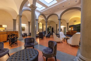 ロビー応接スペース