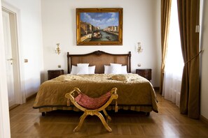 Suite Exclusive | Biancheria da letto ipoallergenica, minibar, cassaforte in camera