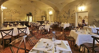 St. George Residence All Suite Hotel Deluxe