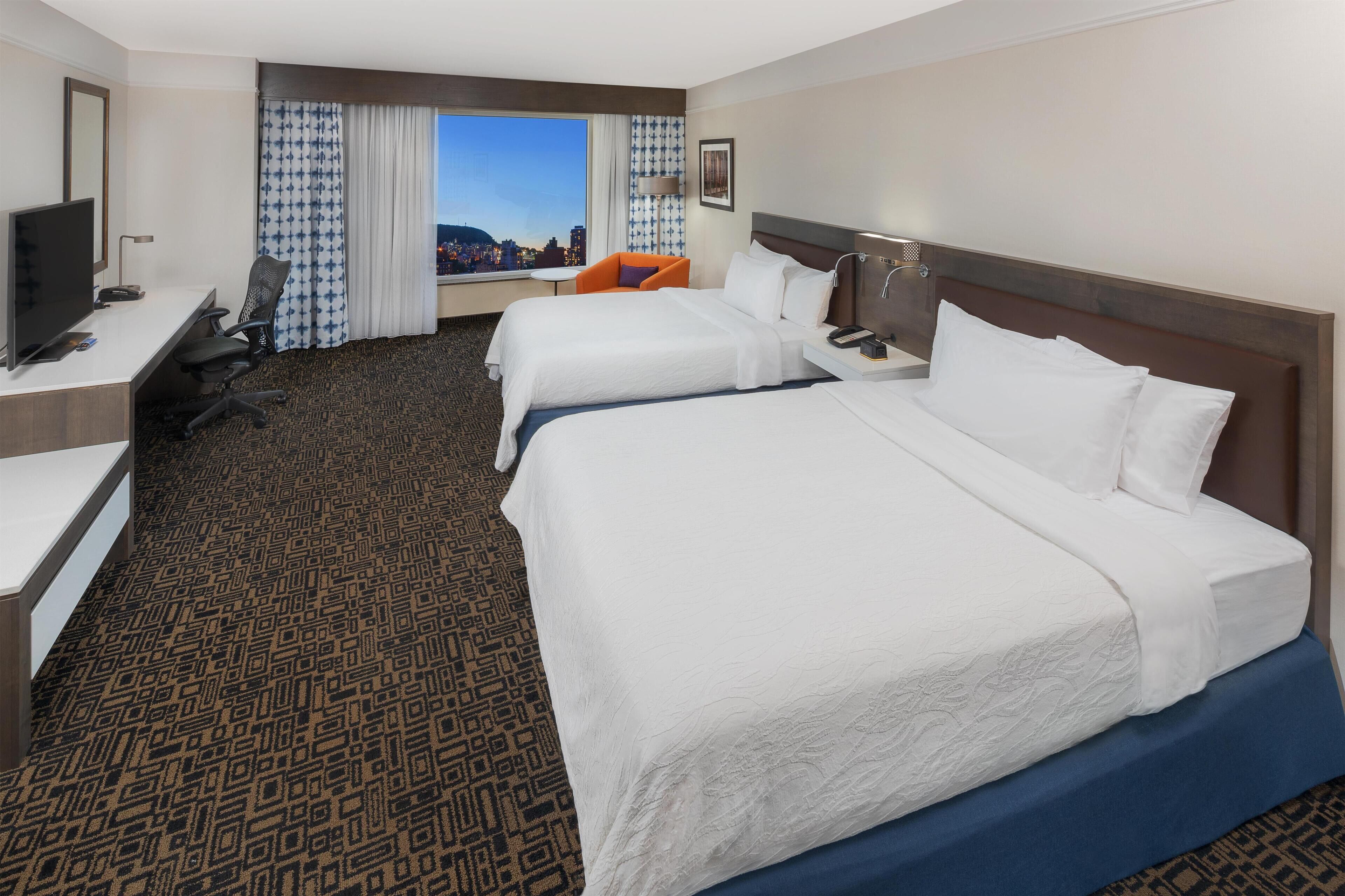 Roupas de cama premium, cofres nos quartos