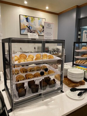 Petit déjeuner préparé sur commande servi tous les jours en supplément