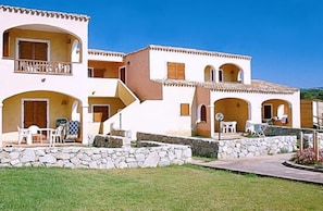 Front of property - RESIDENCE LU LAMONI COSTA NORD (Aglientu)