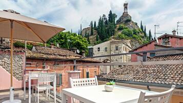 Rooftop terrace