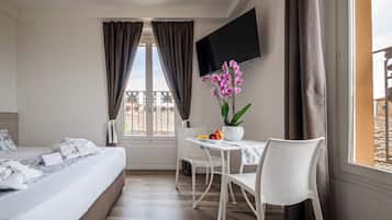 Comfort Double or Twin Room | Premium bedding, minibar, in-room safe, desk