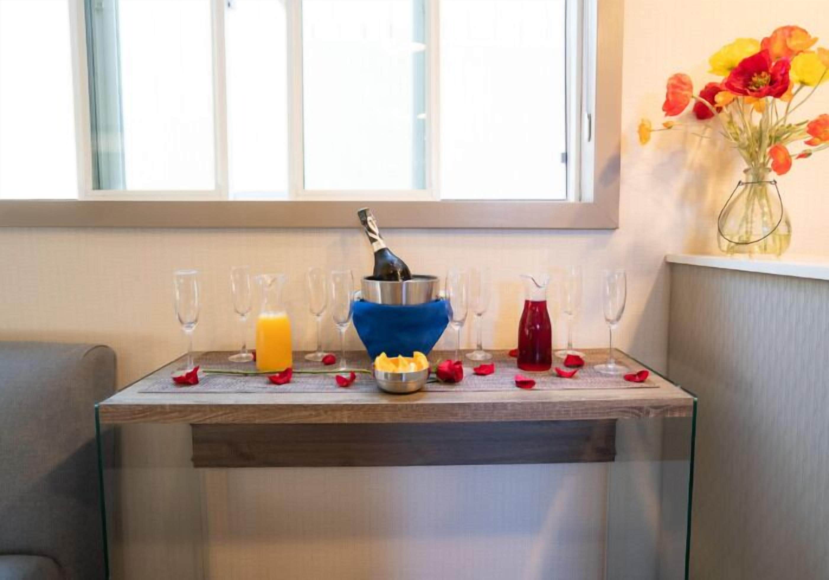 Photo - Aurora Hotel