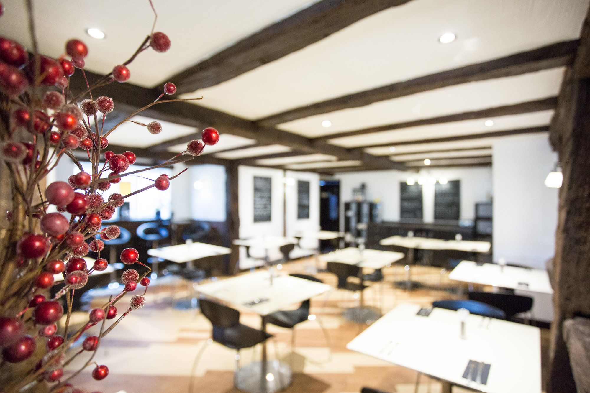 Breakfast and dinner served, British cuisine