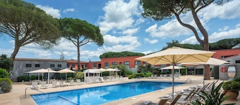 Salles Hotel Aeroport de Girona