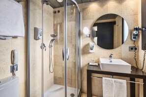 Shower, free toiletries, hair dryer, towels