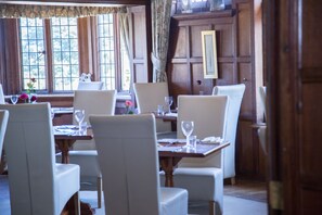 Daily English breakfast (GBP 16.95 per person) - Dales Country House (Sheringham)