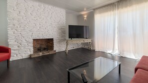 Interior - Pato Rojo (Punta Umbría)