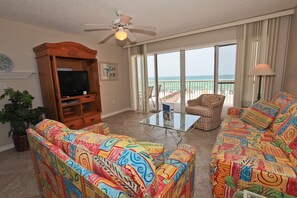Condo, 3 Bedrooms, Sea Facing | Living area | TV, DVD player