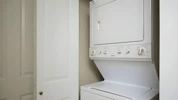 Suite (Bella) | Laundry