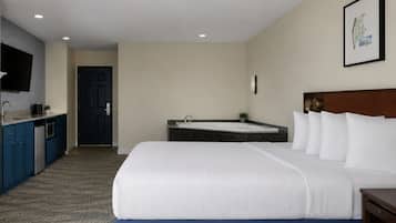 Room, 1 Queen Bed (Sunset)