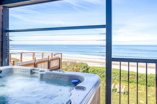 Starfish Manor Oceanfront Hotel