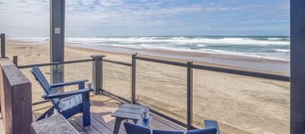 Beachfront Manor Hotel