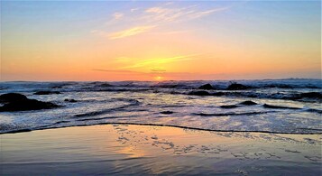 Una playa cerca