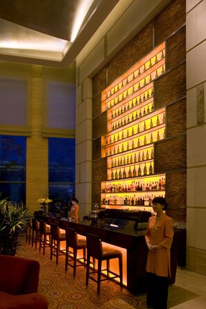 Lobby lounge - Ningbo Marriott Hotel (Ningbo)