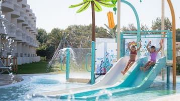Indoor pool, seasonal outdoor pool, pool umbrellas, sun loungers