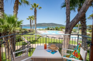 Minibar, caja de seguridad en la habitación y sistema de insonorización