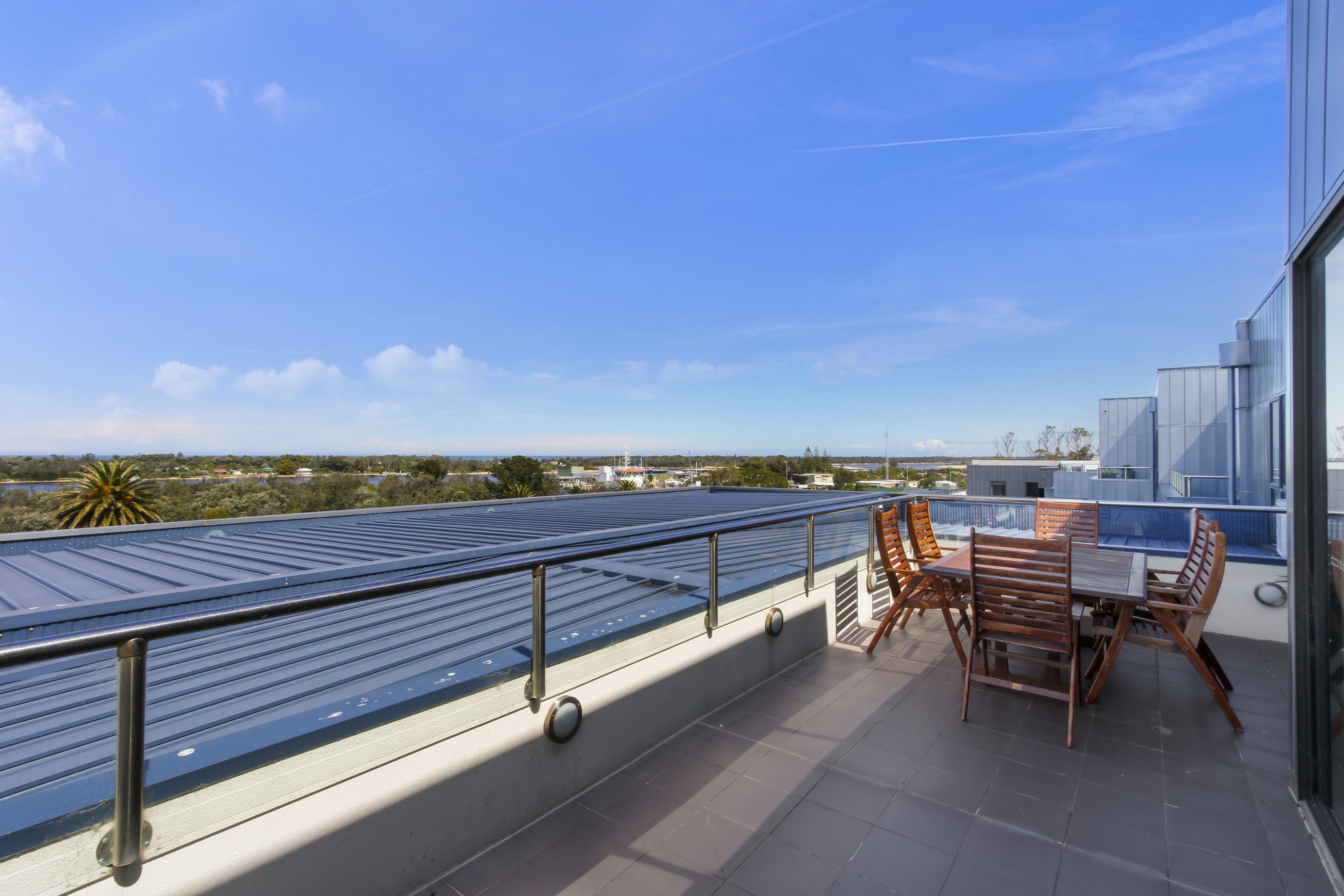 penthouse, 4 bedrooms | terrace/patio